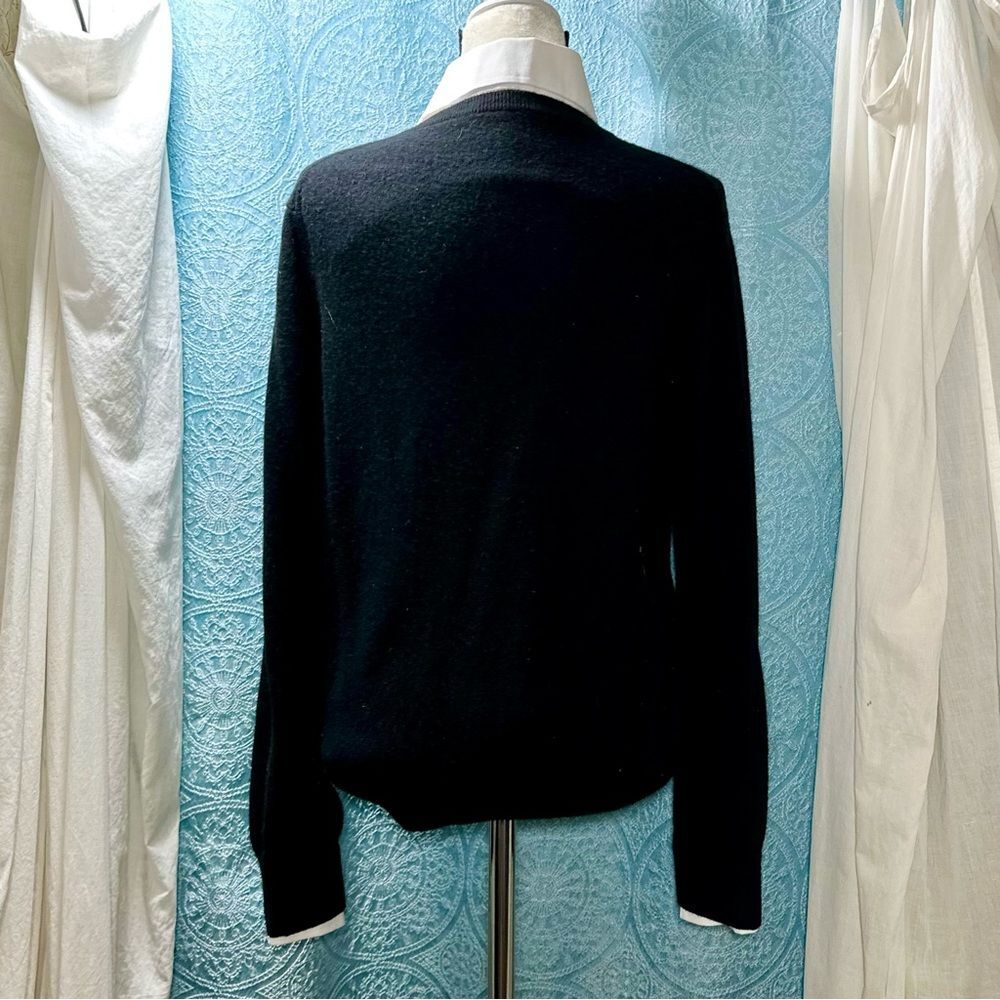 🌟 100% Italian Cashmere Sweater Black V Neck Pullover Small - Picture 3 of 4